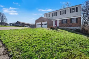 1759 John Gray Rd, Springfield Township, OH 45240 - Photo 3