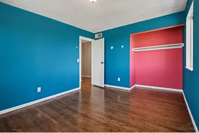 1759 John Gray Road, Springfield Township, OH 45240 - Photo 17