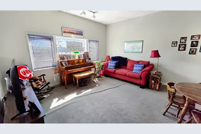 548 Klotter Avenue, Cincinnati, OH 45214 - Photo 3