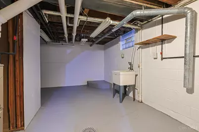 8877 Wuest Road, Colerain Township, OH 45251 - Photo 39