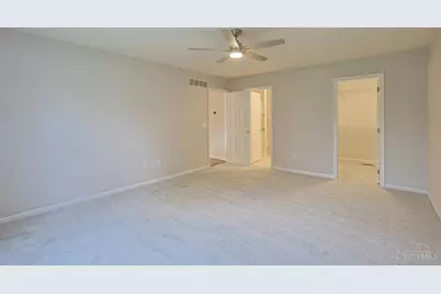 1341 Stableview Circle, Maineville, OH 45039 - Photo 17