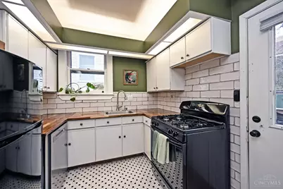 2240 Ravine Street, Cincinnati, OH 45219 - Photo 15