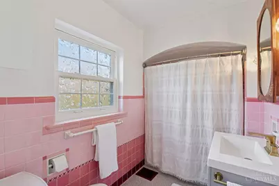 852 Finney Trail, Springfield Township, OH 45224 - Photo 23