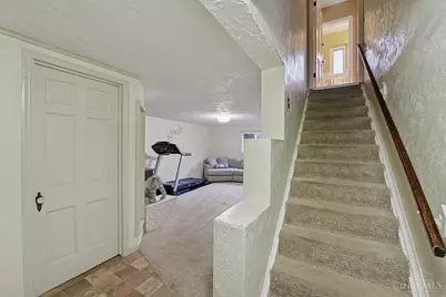 852 Finney Trail, Springfield Township, OH 45224 - Photo 29