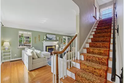 852 Finney Trail, Springfield Township, OH 45224 - Photo 7