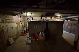 2218 Highland Ave, Cincinnati, OH 45219 - Photo 13