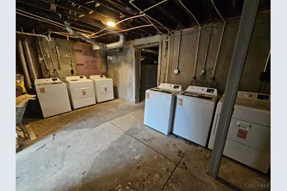 2218 Highland Avenue #3, Cincinnati, OH 45219 - Photo 11