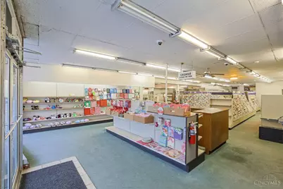 7021 Miami Avenue, Madeira, OH 45243 - Photo 7