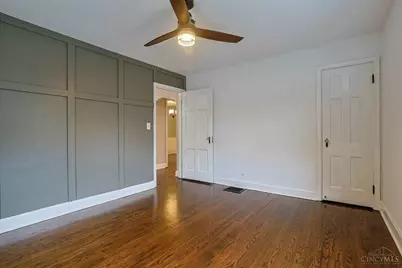 26 W Mills Avenue, Wyoming, OH 45215 - Photo 21