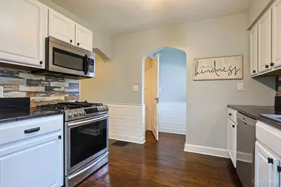 26 W Mills Avenue, Wyoming, OH 45215 - Photo 17