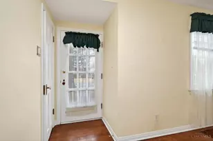 4304 Orchard Ln, Deer Park, OH 45236 - Photo 5