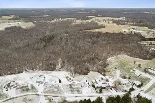 5635 Thomas Rd, Lewis Township, OH 45121 - Photo 27