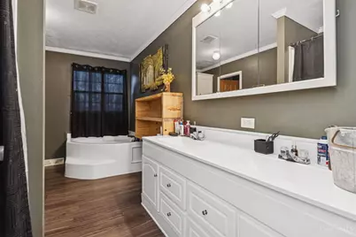 5635 Thomas Road, Lewis Township, OH 45121 - Photo 15