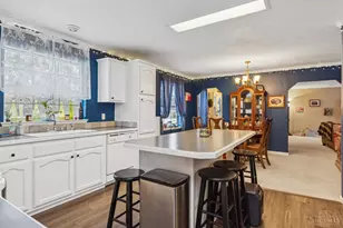 5635 Thomas Rd, Lewis Township, OH 45121 - Photo 7