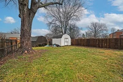 4442 Homelawn Avenue, Cincinnati, OH 45211 - Photo 37