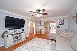 4442 Homelawn Ave, Green Township, OH 45211 - Photo 5