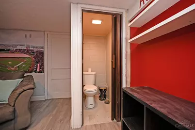 4442 Homelawn Avenue, Cincinnati, OH 45211 - Photo 31