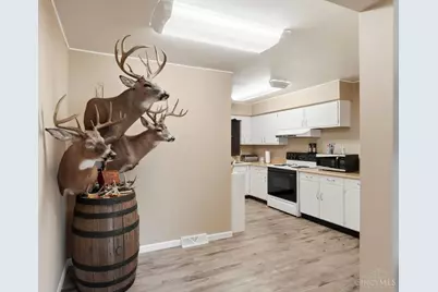 2013 Lamberton Street, Middletown, OH 45044 - Photo 9