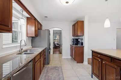 6512 Blue Ridge Avenue, Columbia Township, OH 45213 - Photo 9