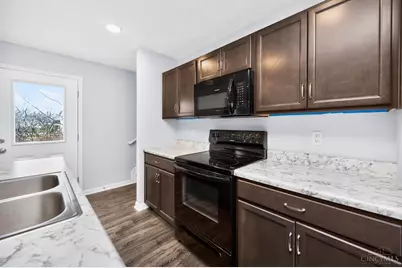 2150 Pine Valley Drive, Hamilton, OH 45013 - Photo 13