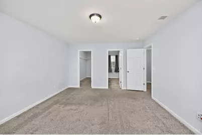 2150 Pine Valley Drive, Hamilton, OH 45013 - Photo 33