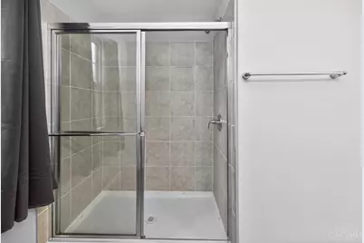 2150 Pine Valley Drive, Hamilton, OH 45013 - Photo 37