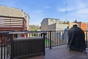 546 Slack St, Cincinnati, OH 45202 - Photo 49