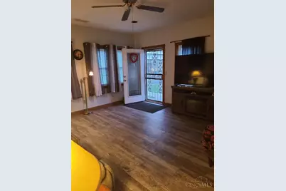 7822 Dian Avenue, Franklin Township, OH 45005 - Photo 3