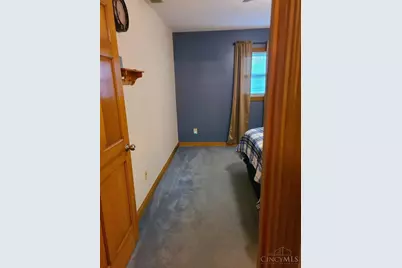 7822 Dian Avenue, Franklin Township, OH 45005 - Photo 9