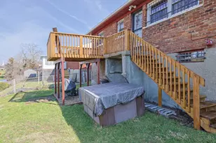 6045 Tahiti Dr, Cincinnati, OH 45224 - Photo 37