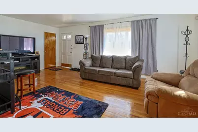 6045 Tahiti Drive, Cincinnati, OH 45224 - Photo 5