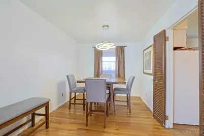 6045 Tahiti Drive, Cincinnati, OH 45224 - Photo 9