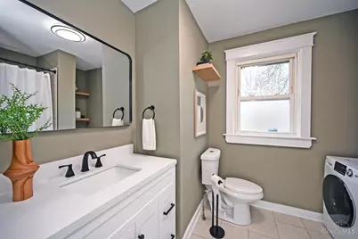 1933 Hewitt Avenue, Cincinnati, OH 45207 - Photo 23