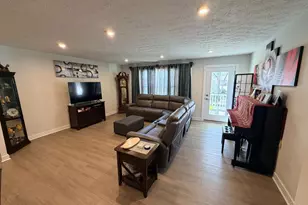 1283 Cavanaugh Ln, Harrison, OH 45030 - Photo 9