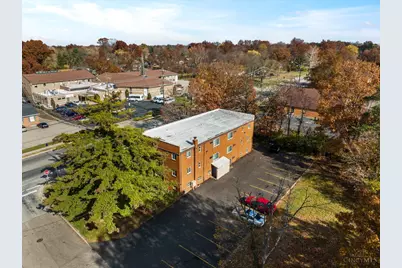 1165 W Galbraith Road, Springfield Township, OH 45231 - Photo 37