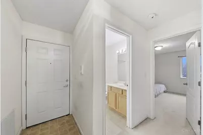 3414 North Bend Road #8, Cincinnati, OH 45239 - Photo 7
