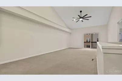 744 Breckenridge Court #204, Union Township, OH 45244 - Photo 5