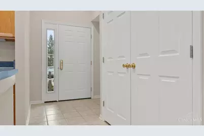 744 Breckenridge Court #204, Union Township, OH 45244 - Photo 9