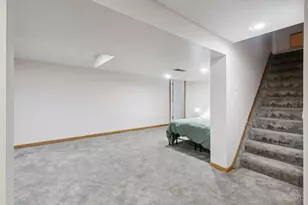 134 W Crest Dr, Reading, OH 45215 - Photo 25