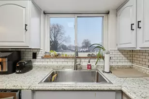 134 W Crest Dr, Reading, OH 45215 - Photo 17