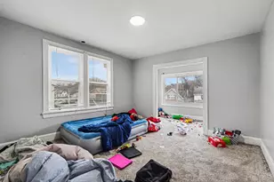 3835 Vine St, Cincinnati, OH 45217 - Photo 9