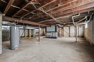 3835 Vine St, Cincinnati, OH 45217 - Photo 17