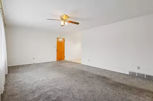 3635 Julie Dr, Franklin Township, OH 45005 - Photo 9