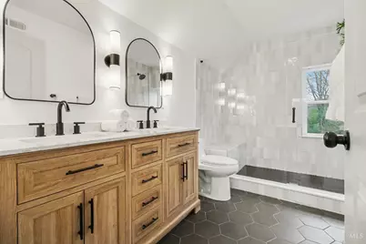 6050 Colter Avenue, Cincinnati, OH 45230 - Photo 21