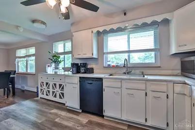 8698 Cox Road, West Chester, OH 45069 - Photo 7