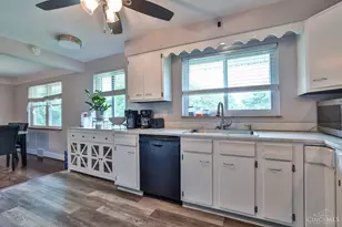 8698 Cox Rd, West Chester, OH 45069 - Photo 7