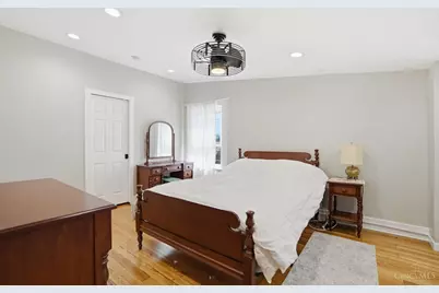 4309 Vine Street, Cincinnati, OH 45217 - Photo 43