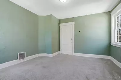 810 S Fred Shuttlesworth Circle, Cincinnati, OH 45229 - Photo 25