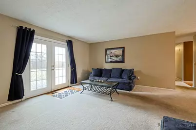 2700 Broshear Drive, Hamilton, OH 45013 - Photo 11