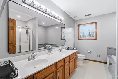 4354 Oakville Drive, Cincinnati, OH 45211 - Photo 17